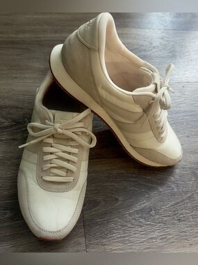 Kizik Milan Unisex sneakers Mens 10.5 Women’s 12